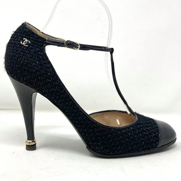 Chanel Black Cap-Toe Tweed T-Strap Mary Jane Pumps – Size 40 - Picture 3 of 11